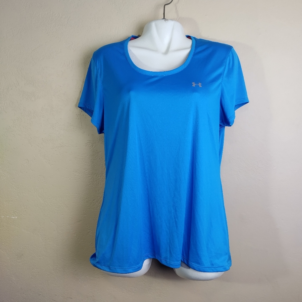 Under Armour Women's Size XL Semi Fitted Heatgear Short Sleeve‎ T-Shirt Blue